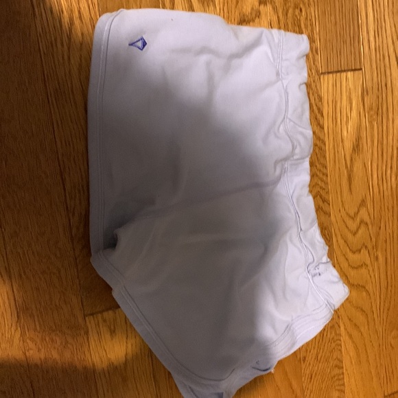 2 shorts good condition - Picture 4 of 4